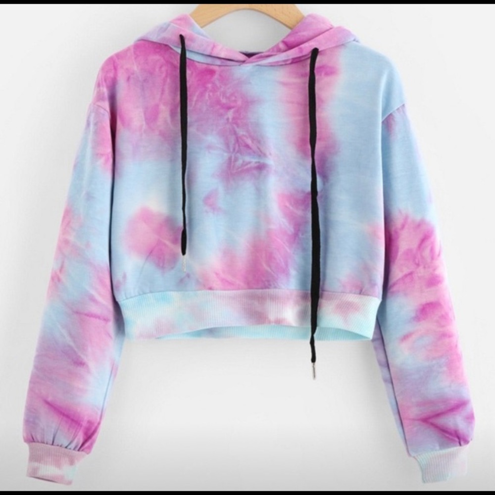 Tie dye cropped hoodie